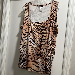 New- 3x (24) Venus Animal Print Tank top, bruised sides